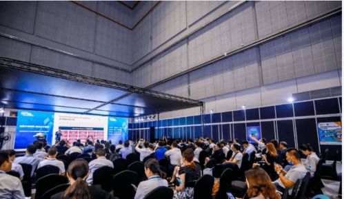 豫清協(xié)組織會(huì)員單位赴滬觀展學(xué)習(xí)，以新技術(shù)新理念賦能清潔行業(yè)高質(zhì)量發(fā)展